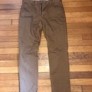 Banana Republic Brown Chino (30x32)